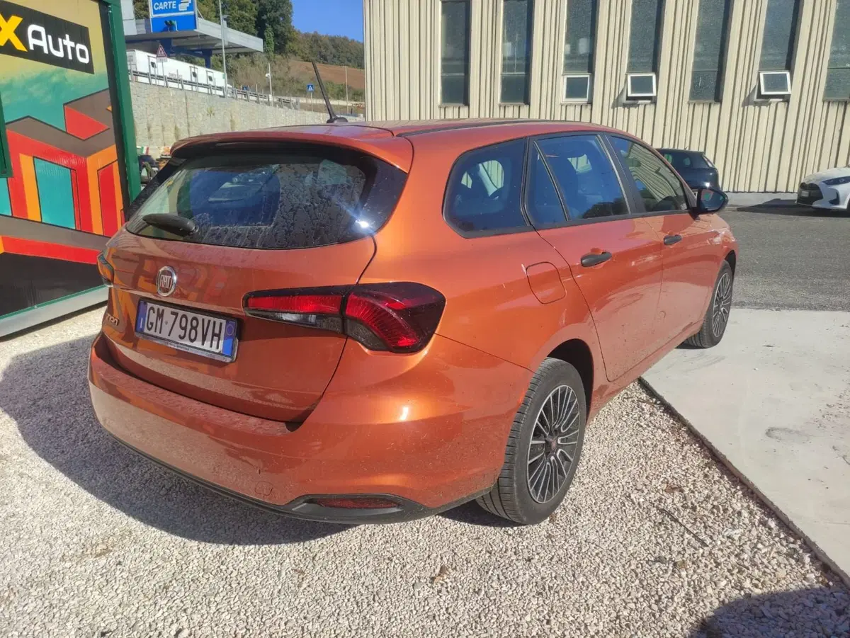 Fiat Tipo Station Wagon usata a Salerno (4)