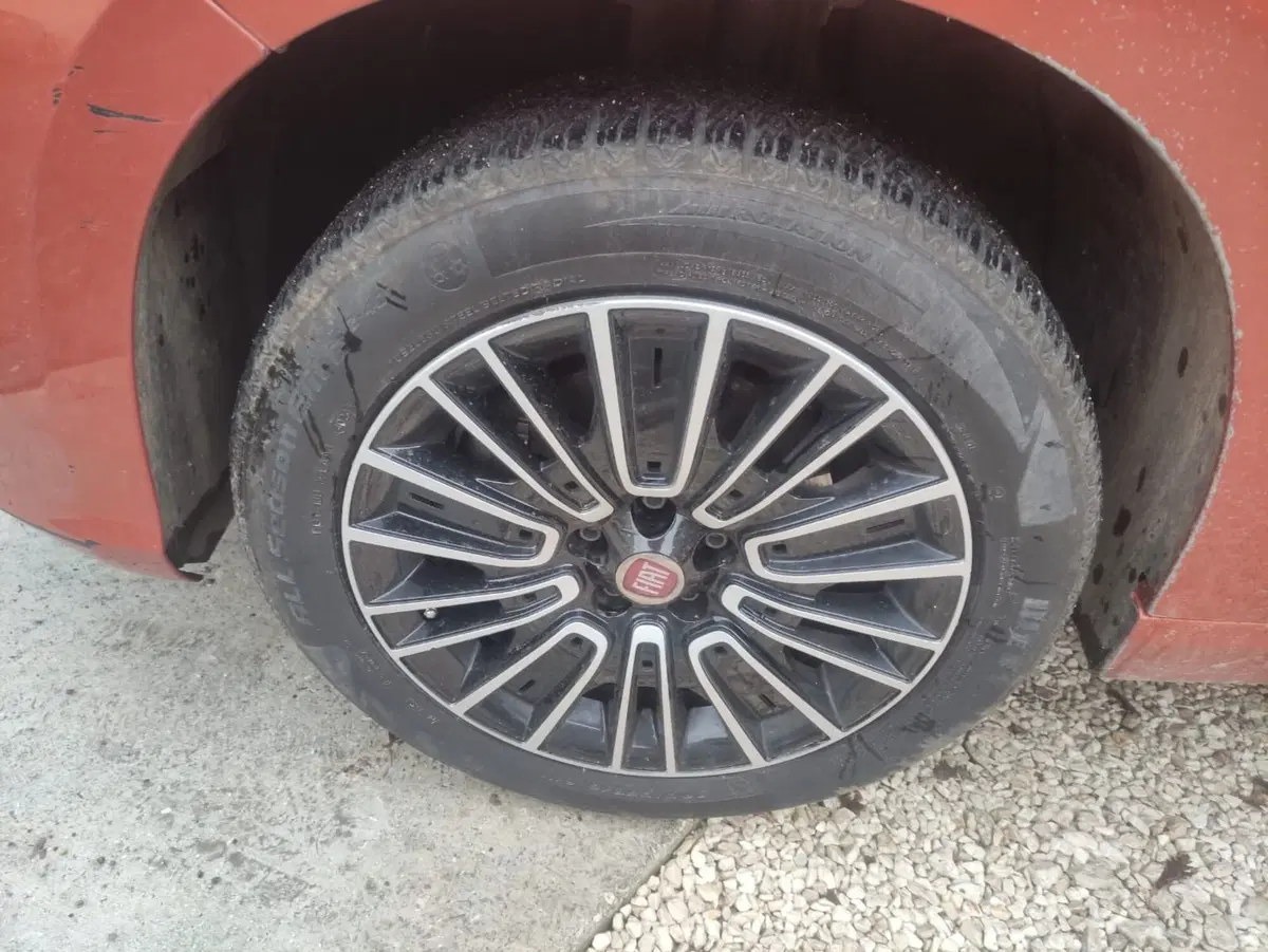 Fiat Tipo Station Wagon usata a Salerno (20)