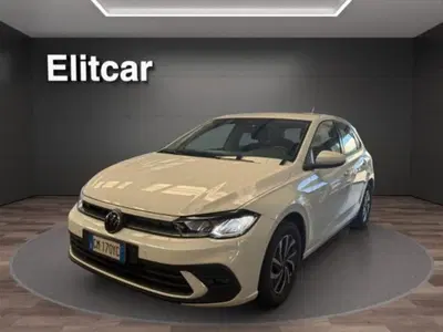 Volkswagen Polo 1.0 tsi Life 95cv dsg del 2023 usata a Dormelletto