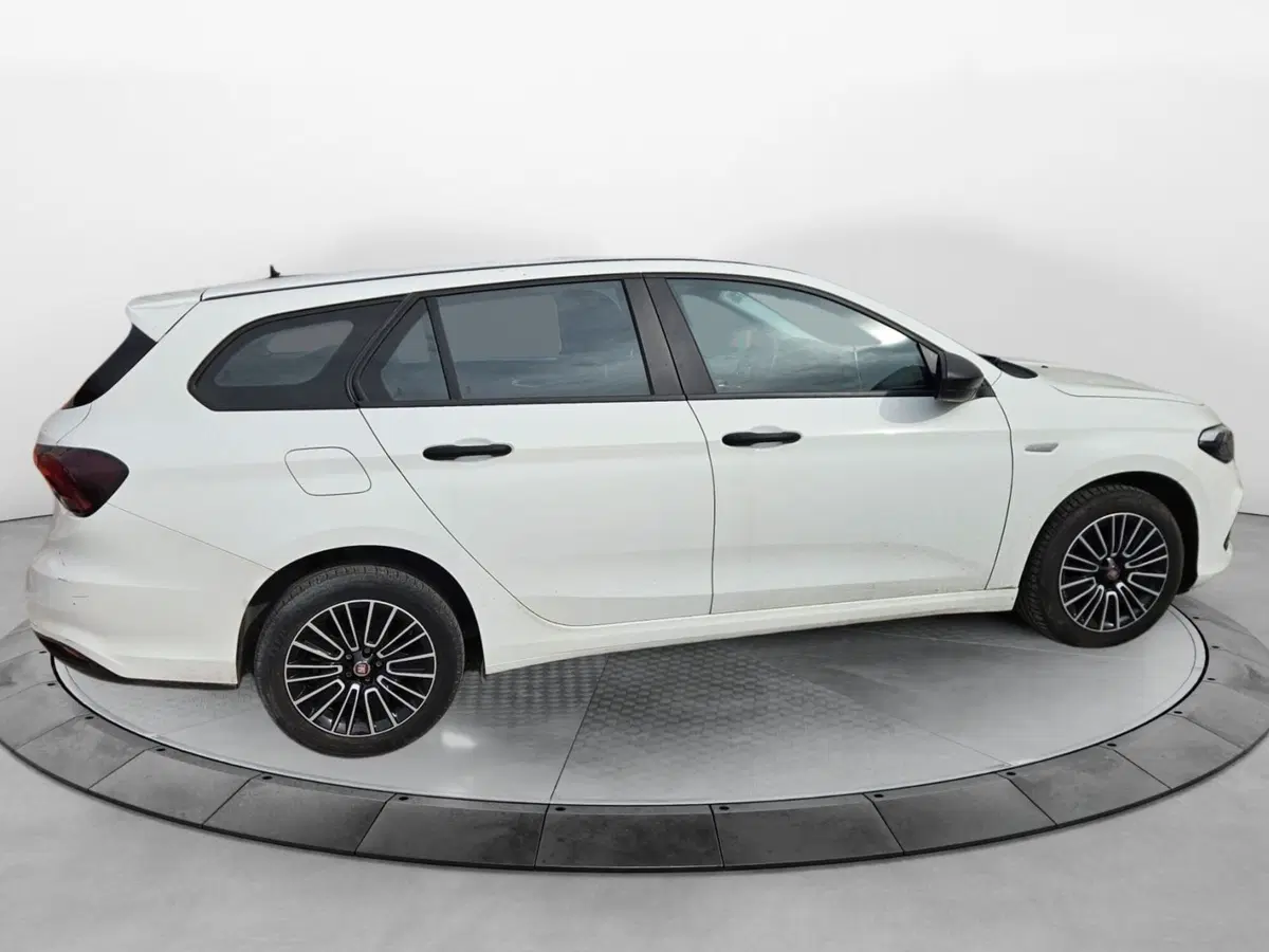 Fiat Tipo Station Wagon usata a Salerno (3)