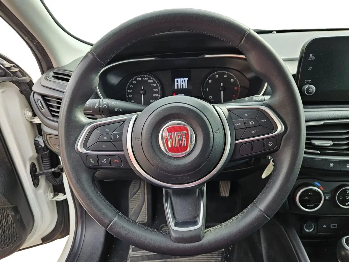 Fiat Tipo Station Wagon usata a Salerno (6)