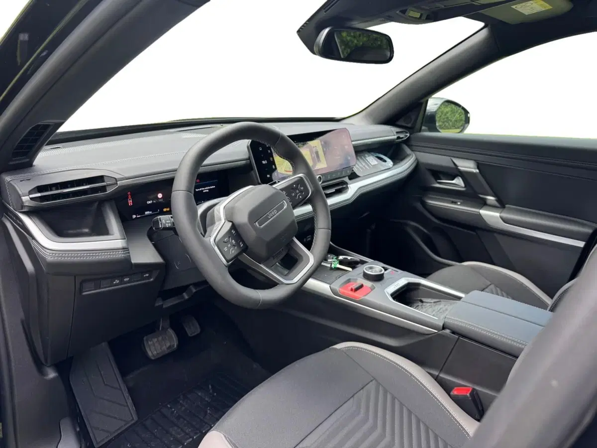 Jeep Compass nuova a Salerno (8)