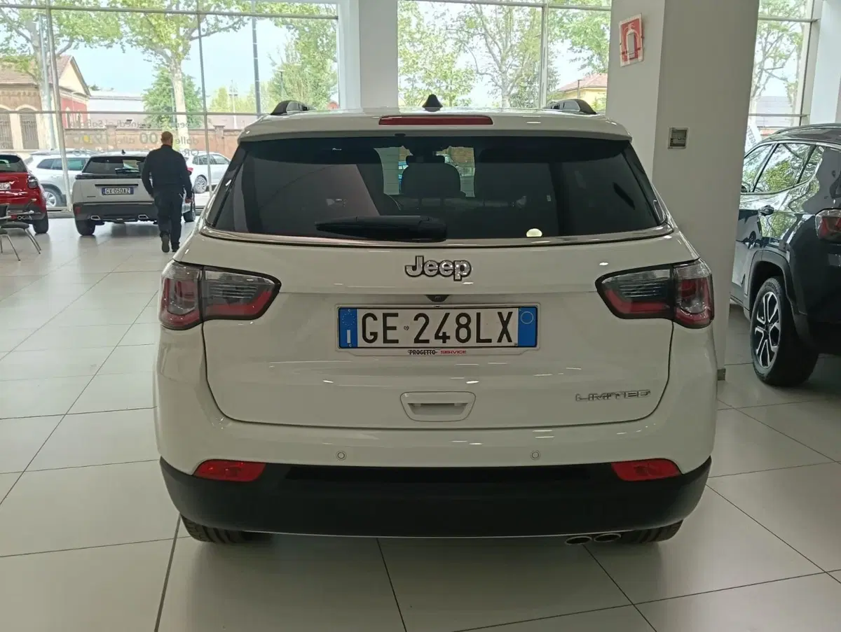 Jeep Compass usata a Salerno (11)