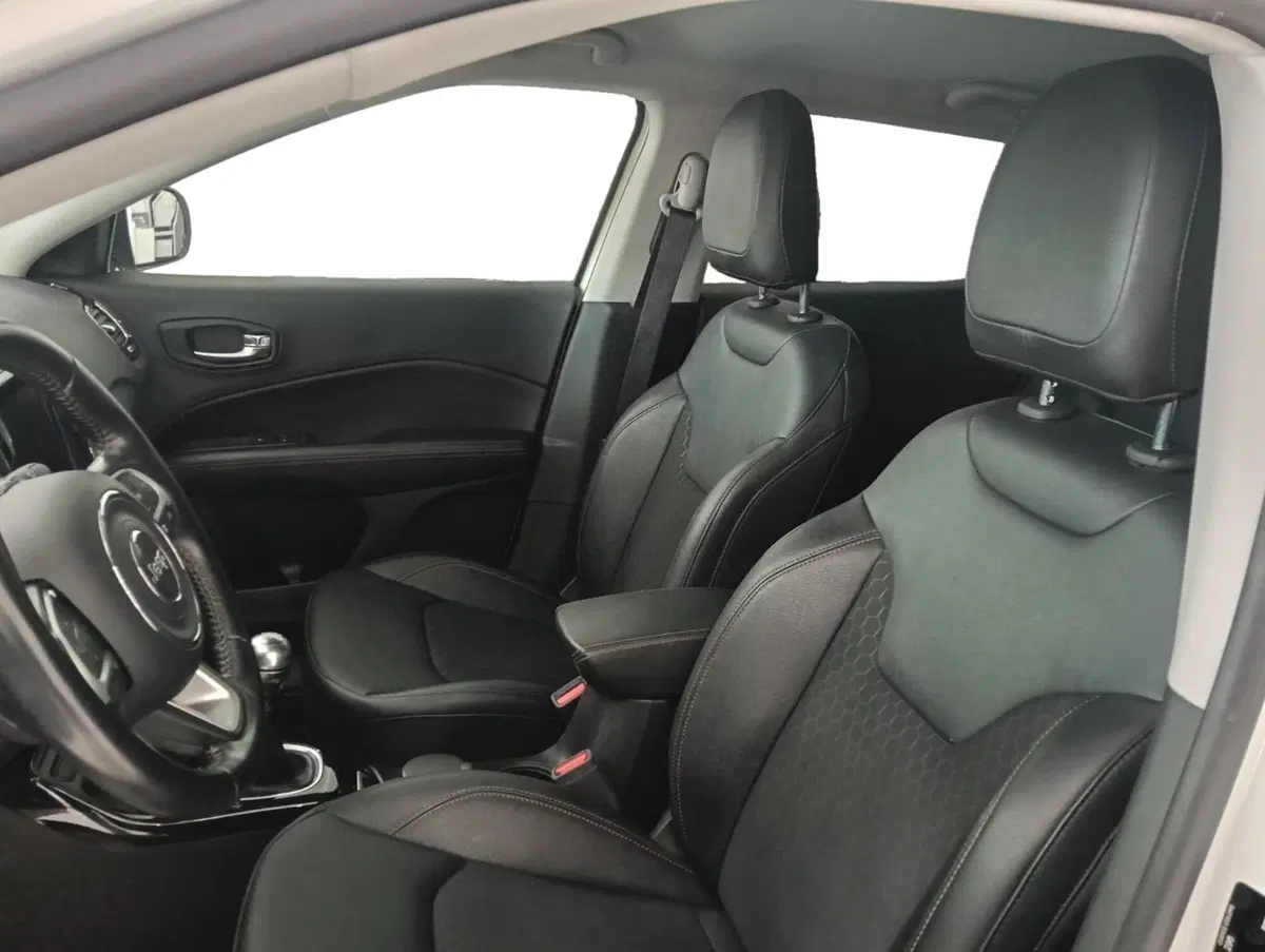 Jeep Compass usata a Salerno (6)
