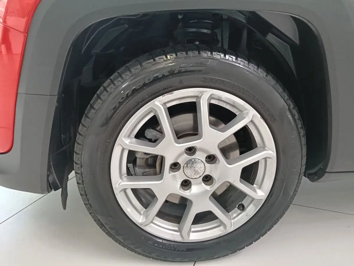 Jeep Renegade usata a Salerno (16)