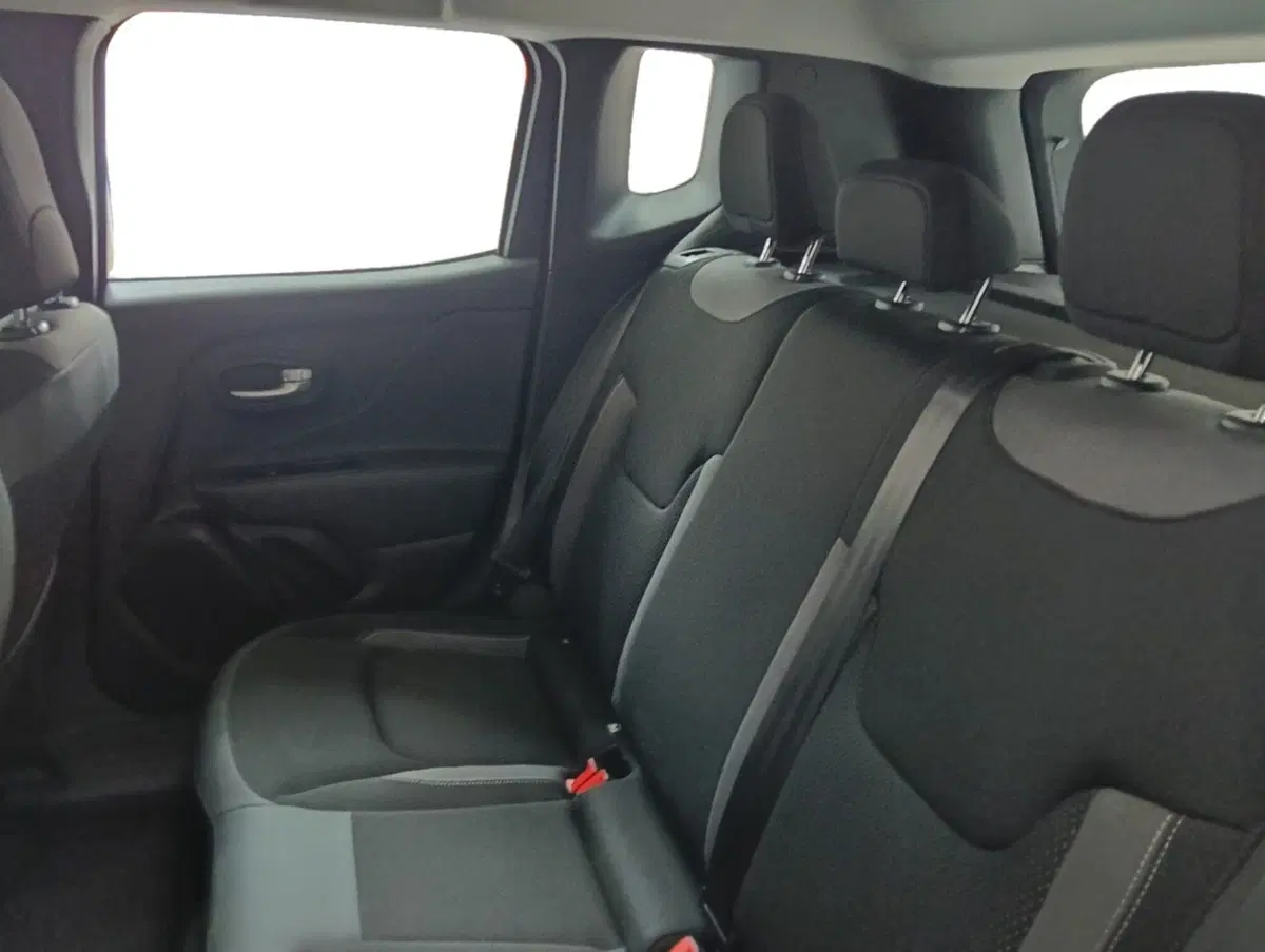 Jeep Renegade usata a Salerno (7)
