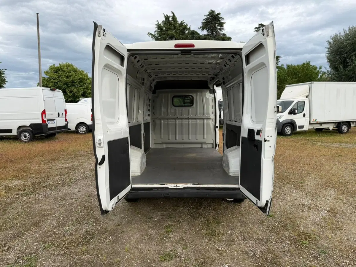 Peugeot Boxer Furgone usata a Salerno (11)
