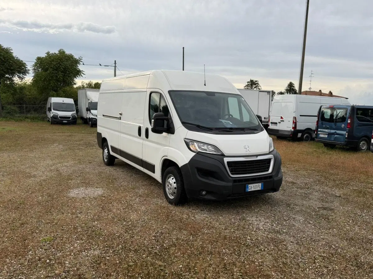 Peugeot Boxer Furgone usata a Salerno (2)