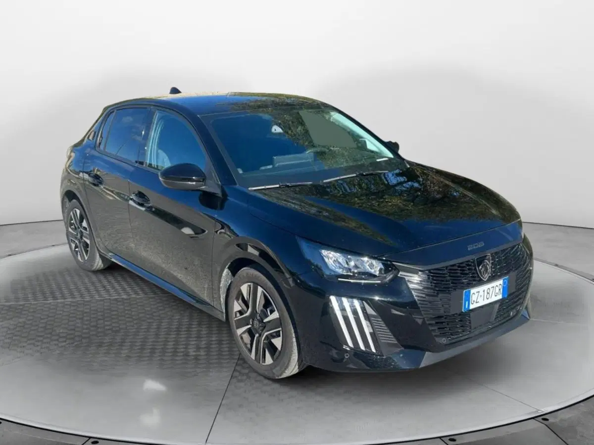 Peugeot 208 usata a Salerno (2)
