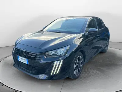 Peugeot 208 PureTech 100 Stop&amp;Start 5 porte Allure del 2025 usata a Fisciano