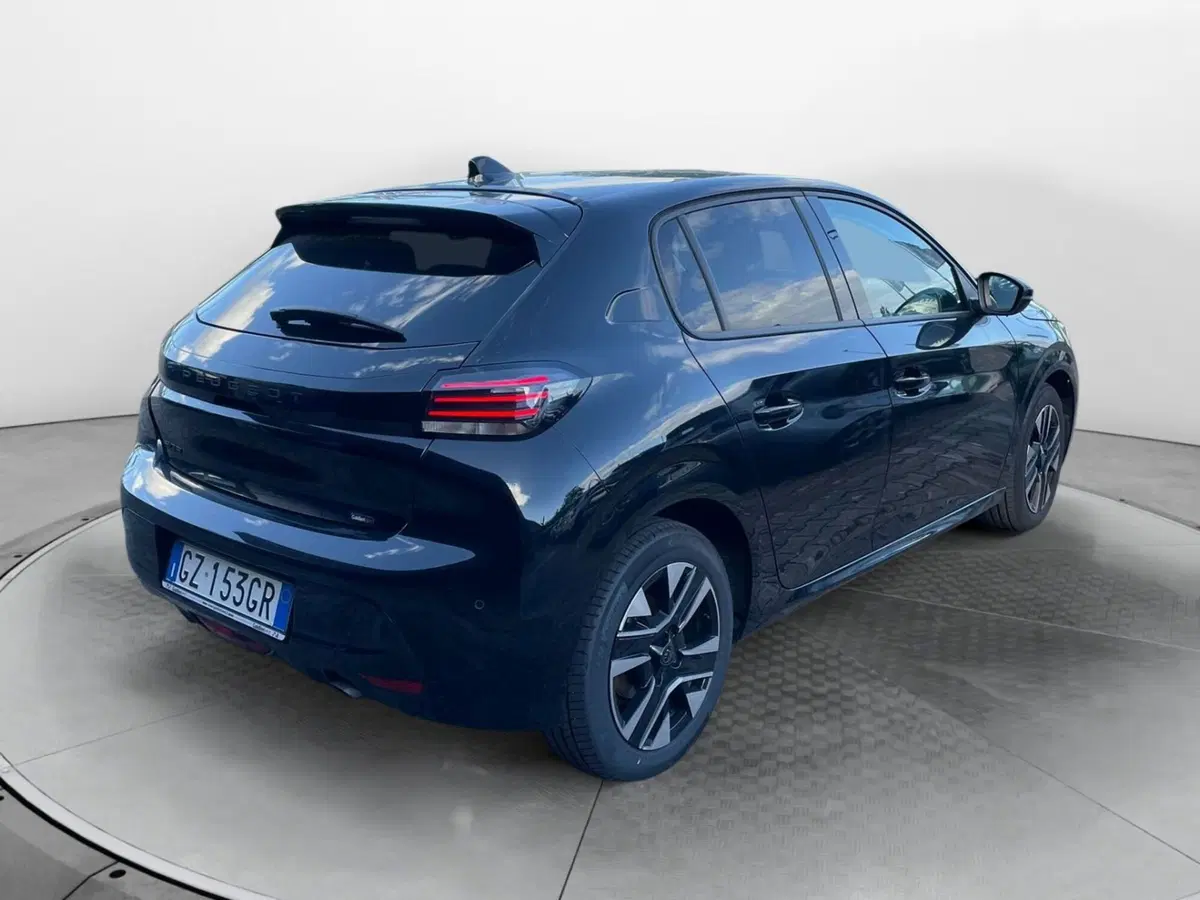 Peugeot 208 usata a Salerno (4)
