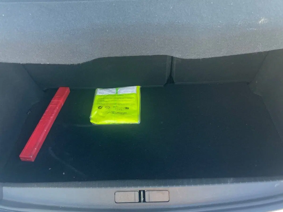 Lancia Ypsilon usata a Salerno (15)
