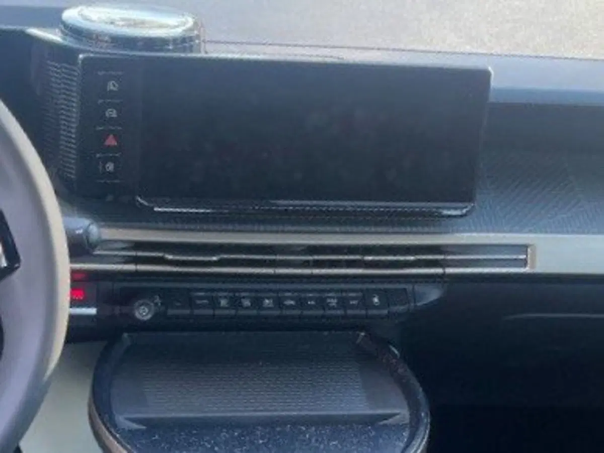 Lancia Ypsilon usata a Salerno (19)