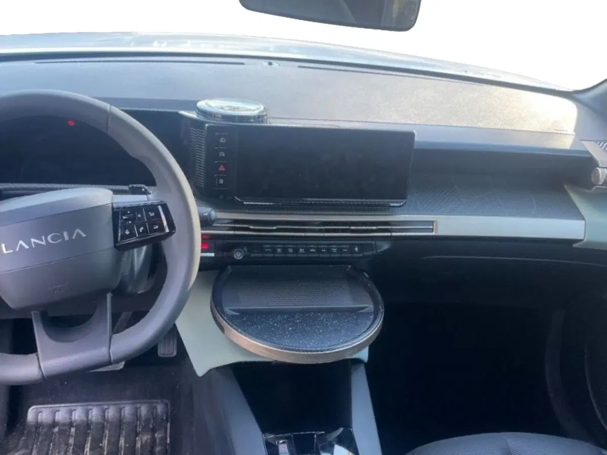 Lancia Ypsilon usata a Salerno (5)