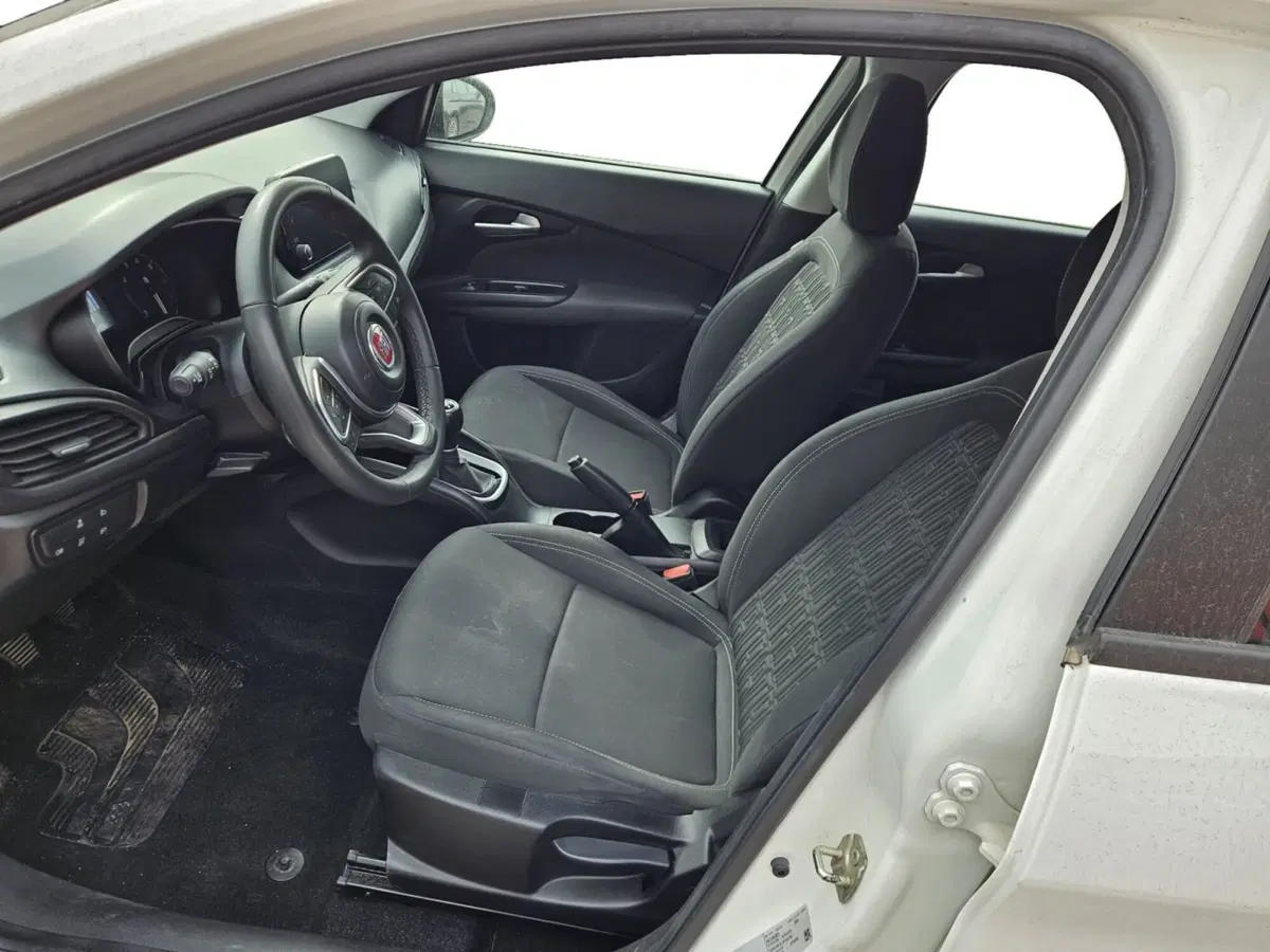 Fiat Tipo Station Wagon usata a Salerno (6)