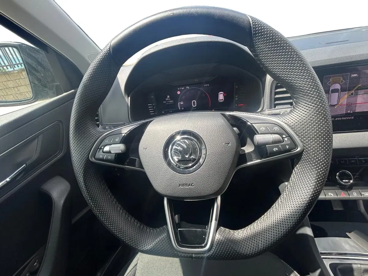 Skoda Karoq usata a Salerno (5)