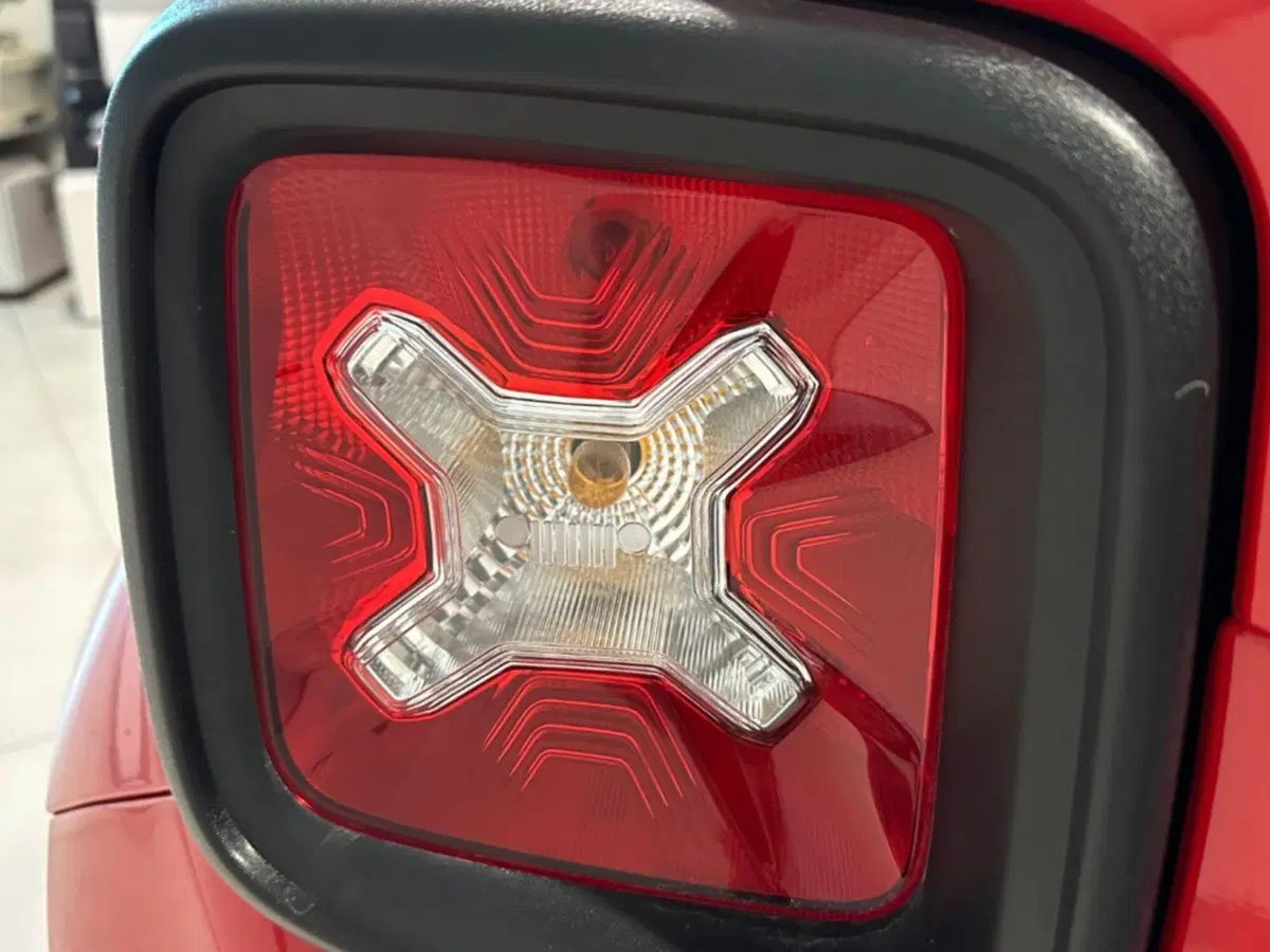 Jeep Renegade usata a Salerno (15)