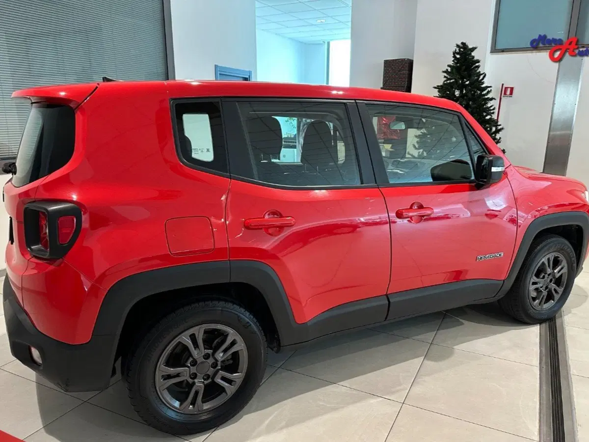 Jeep Renegade usata a Salerno (3)