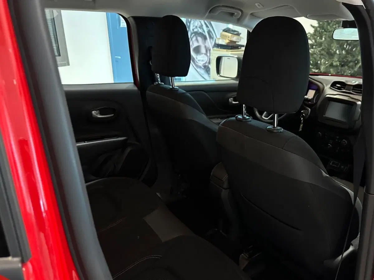 Jeep Renegade usata a Salerno (9)