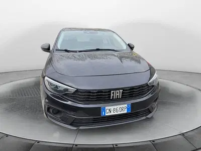 Fiat Tipo Station Wagon Tipo SW 1.0 t3 Cross 100cv del 2023 usata a Fisciano