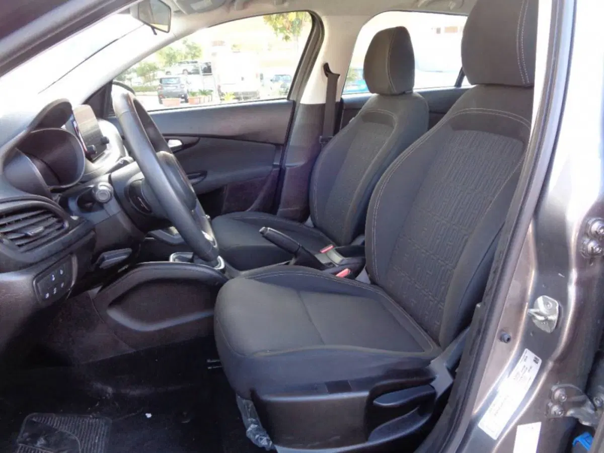 Fiat Tipo Station Wagon usata a Salerno (6)