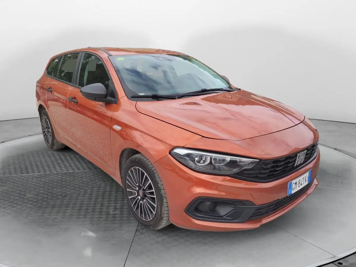 Fiat Tipo Station Wagon usata a Salerno (2)
