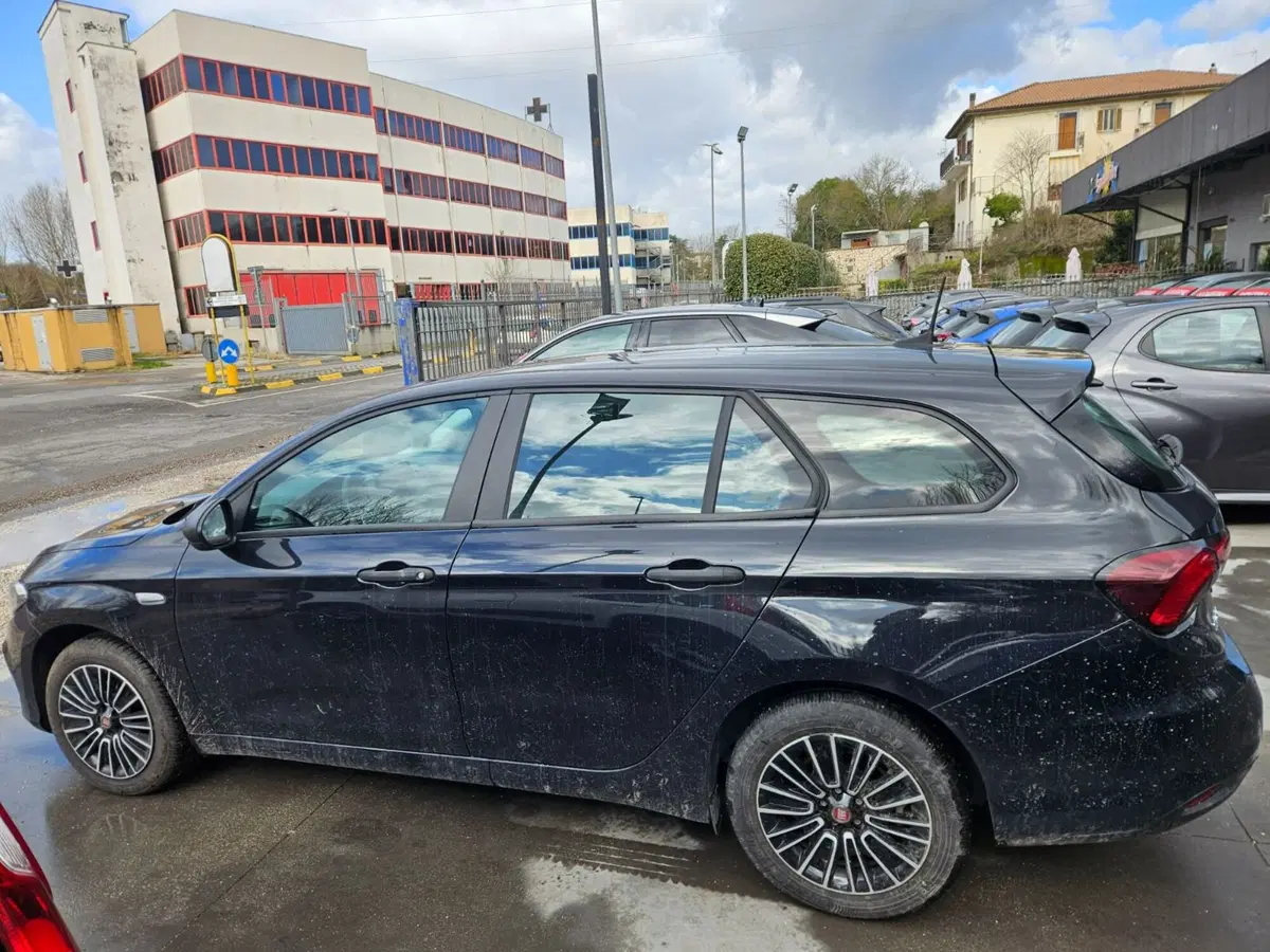 Fiat Tipo Station Wagon usata a Salerno (10)