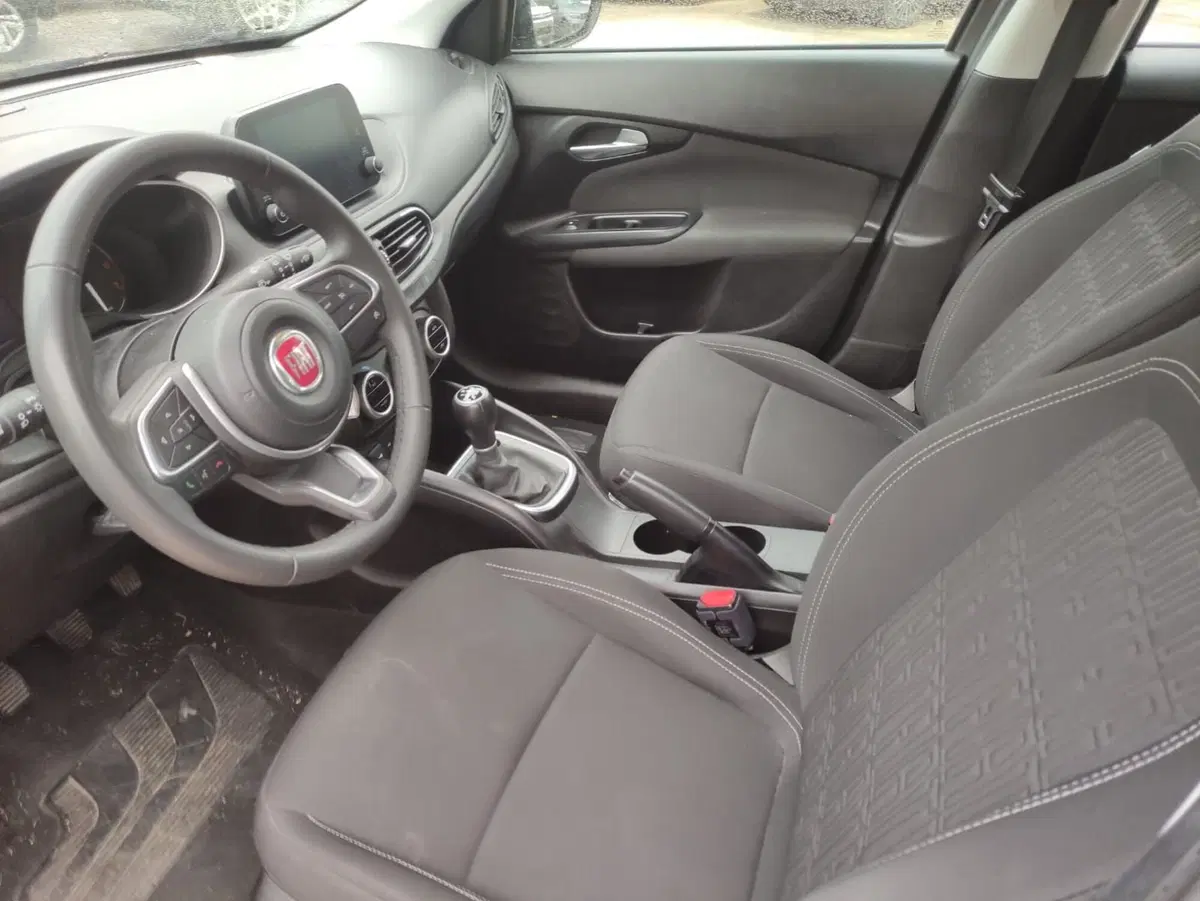 Fiat Tipo Station Wagon usata a Salerno (6)