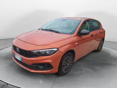 Fiat Tipo Tipo 5p 1.0 t3 Cross 100cv del 2023 usata a Fisciano