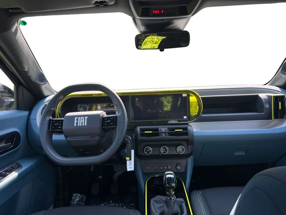 Fiat Grande Panda nuova a Salerno (5)
