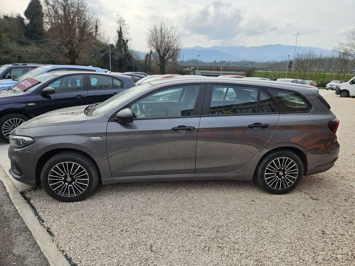 Fiat Tipo Station Wagon usata a Salerno (2)