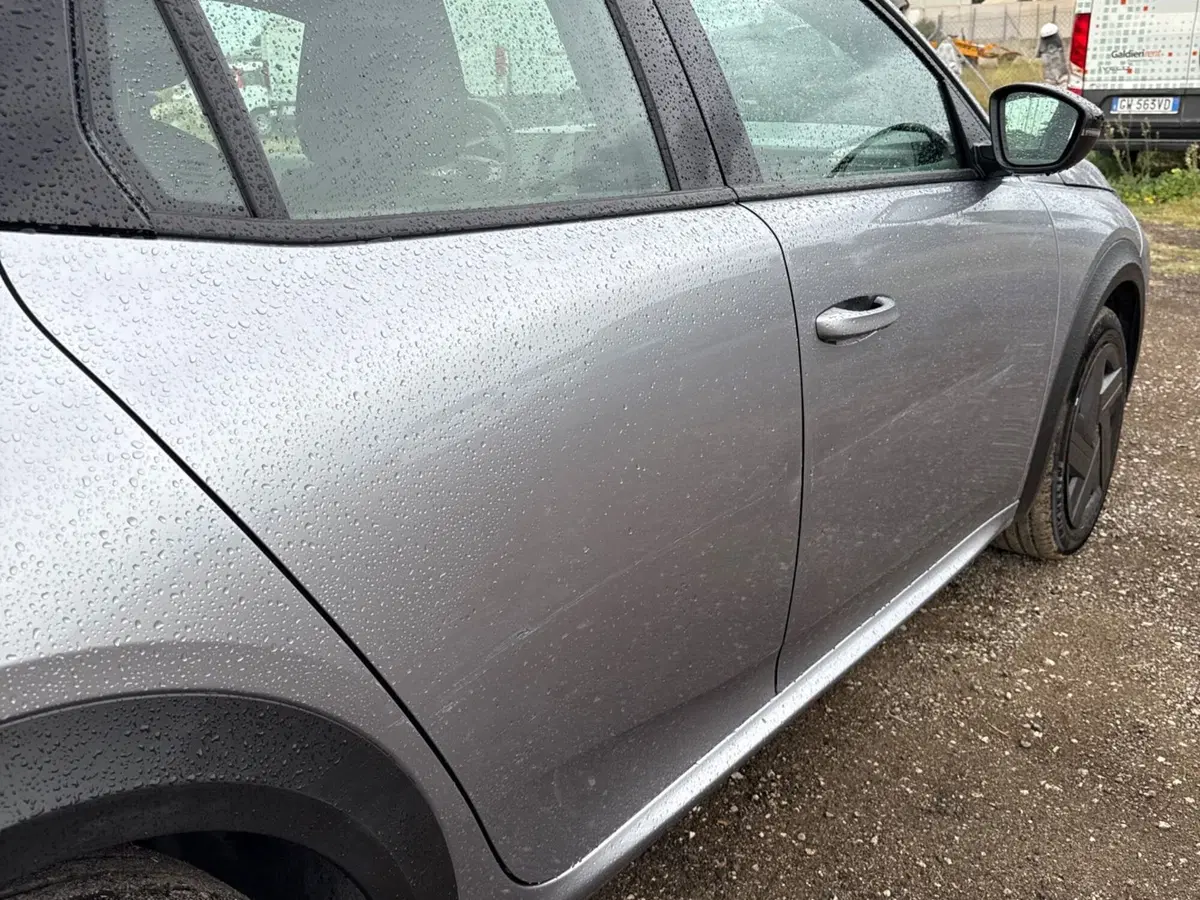 Lancia Ypsilon usata a Salerno (16)