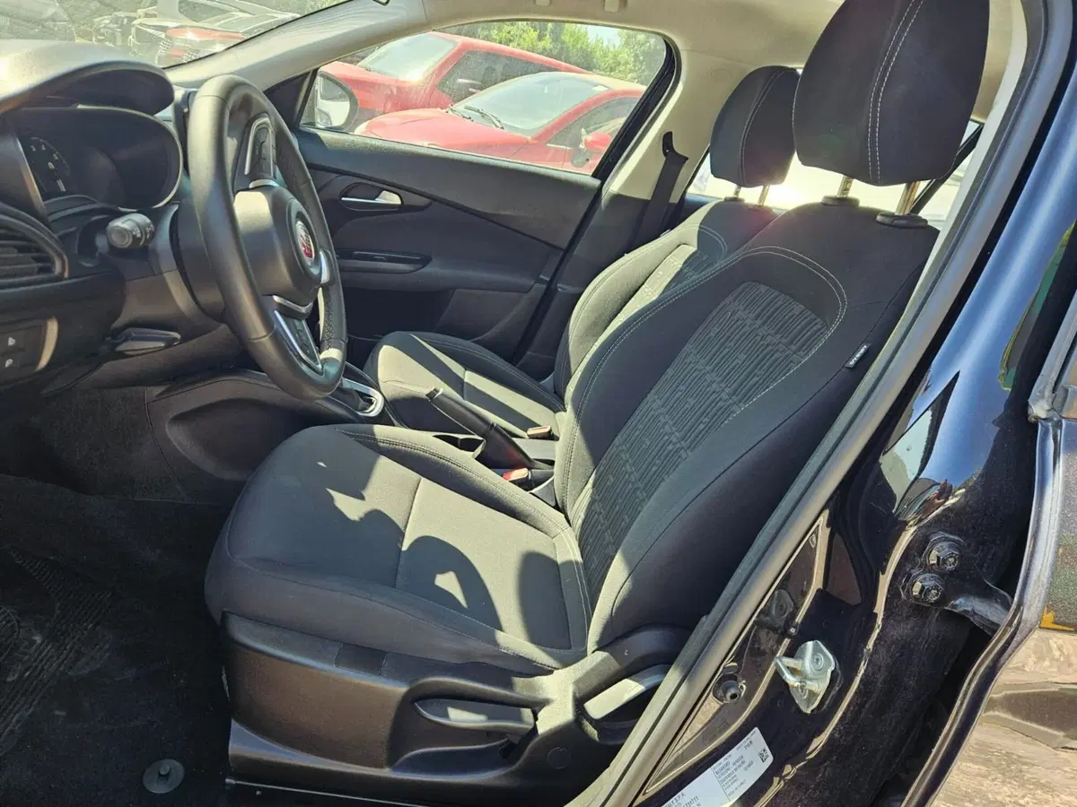Fiat Tipo Station Wagon usata a Salerno (6)