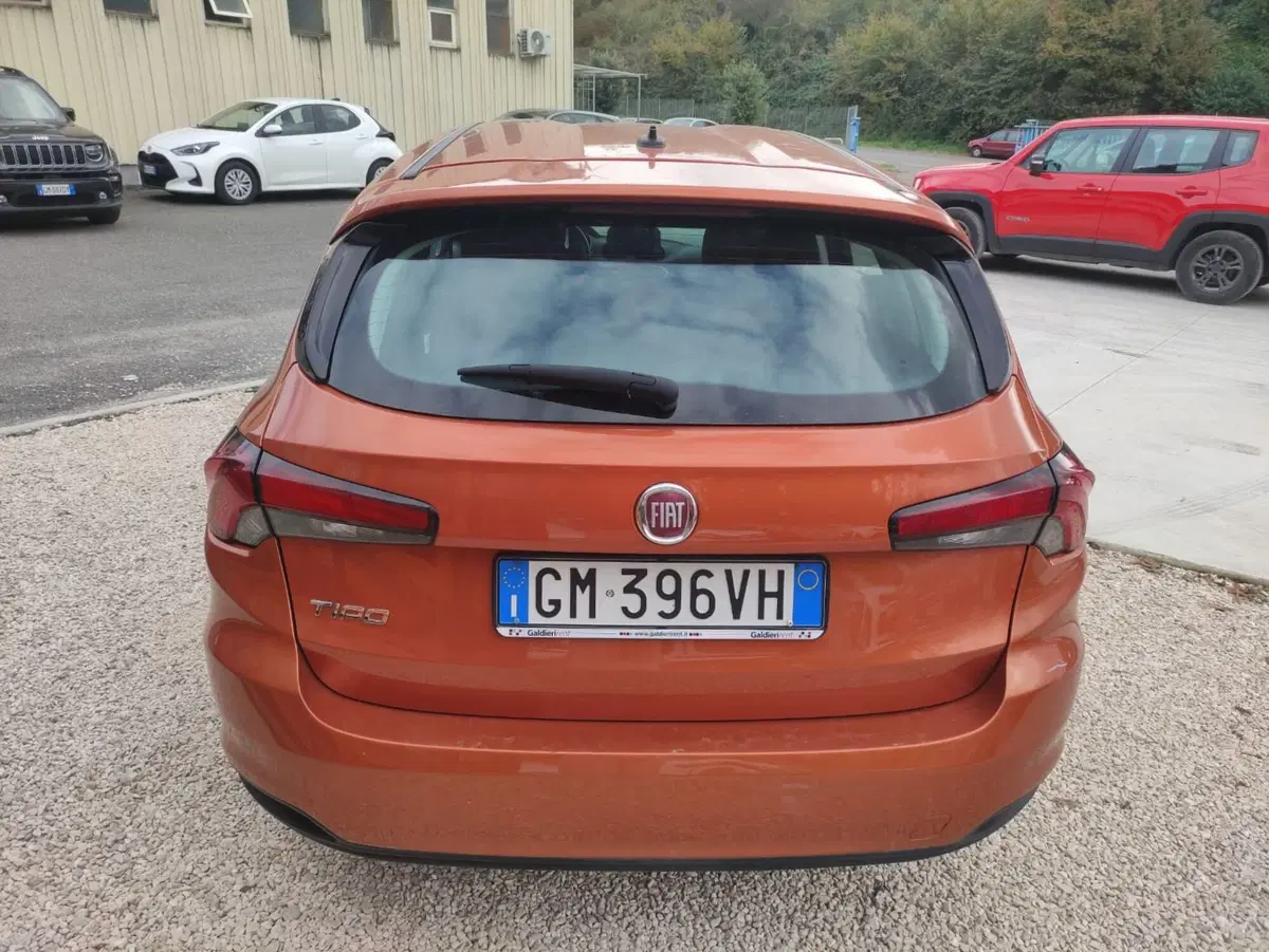 Fiat Tipo Station Wagon usata a Salerno (11)