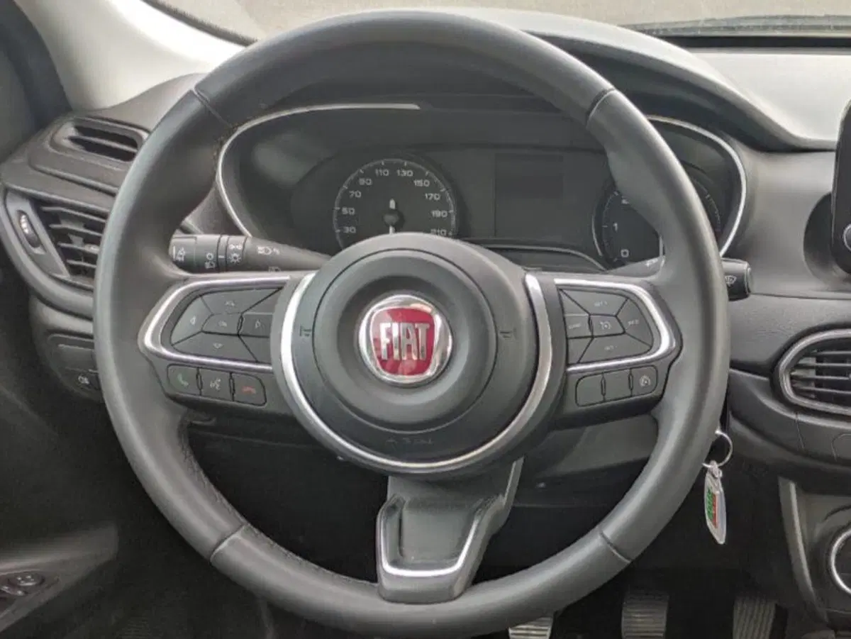 Fiat Tipo Station Wagon usata a Salerno (16)