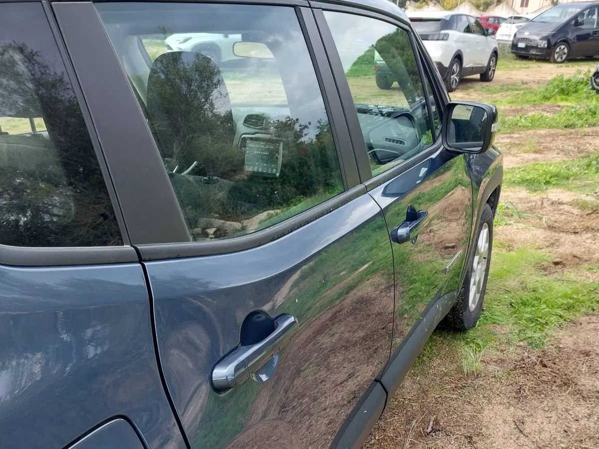 Jeep Renegade usata a Salerno (16)