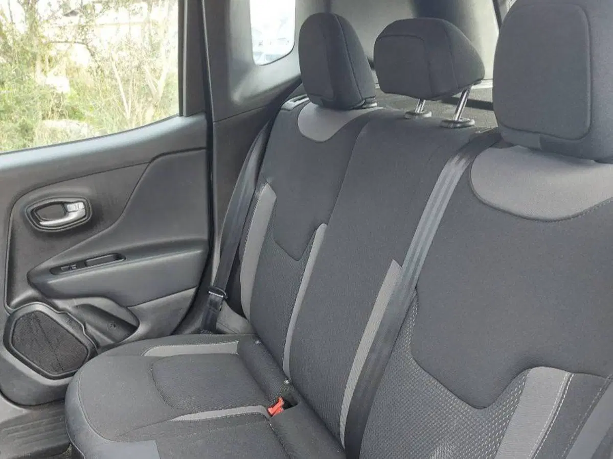 Jeep Renegade usata a Salerno (8)