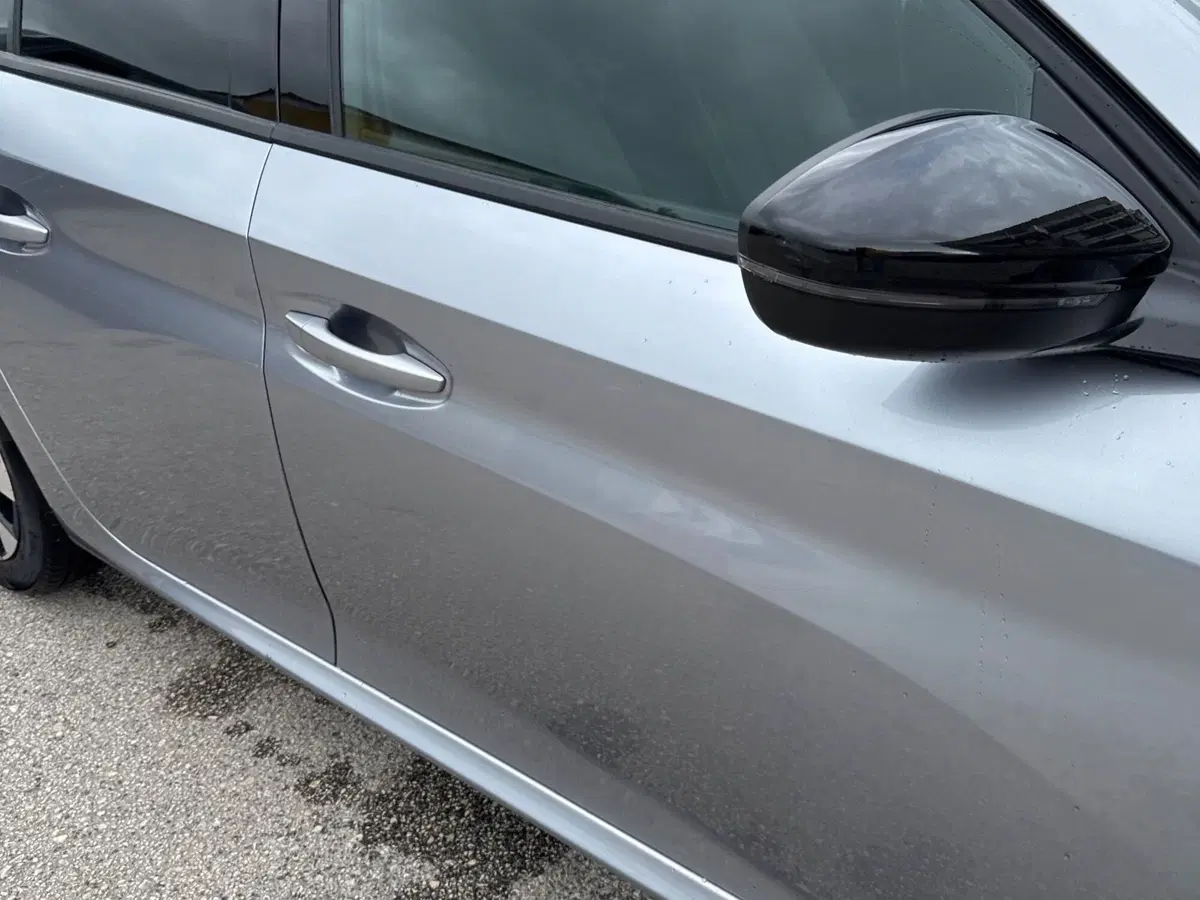 Peugeot 208 usata a Salerno (16)