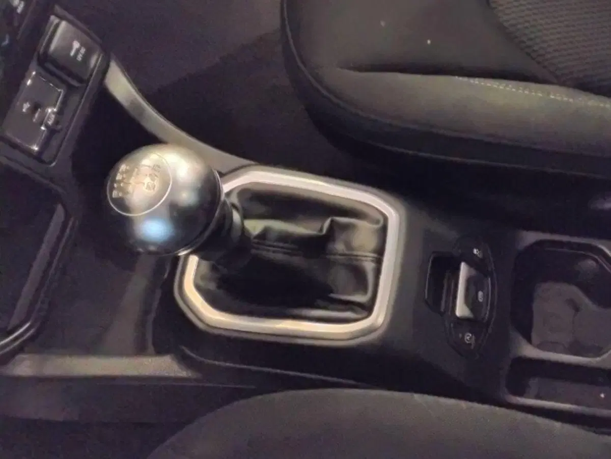 Jeep Renegade usata a Salerno (17)