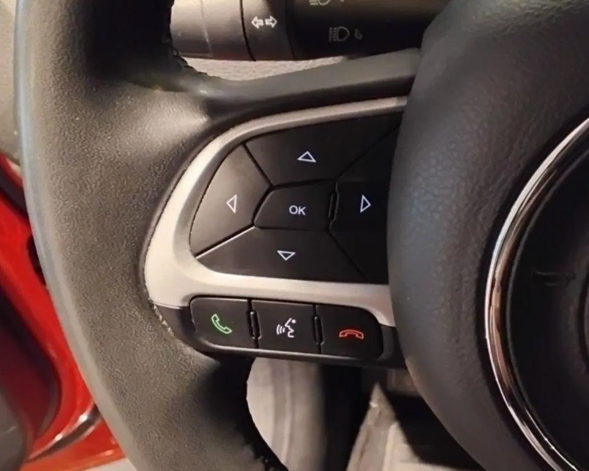 Jeep Renegade usata a Salerno (15)