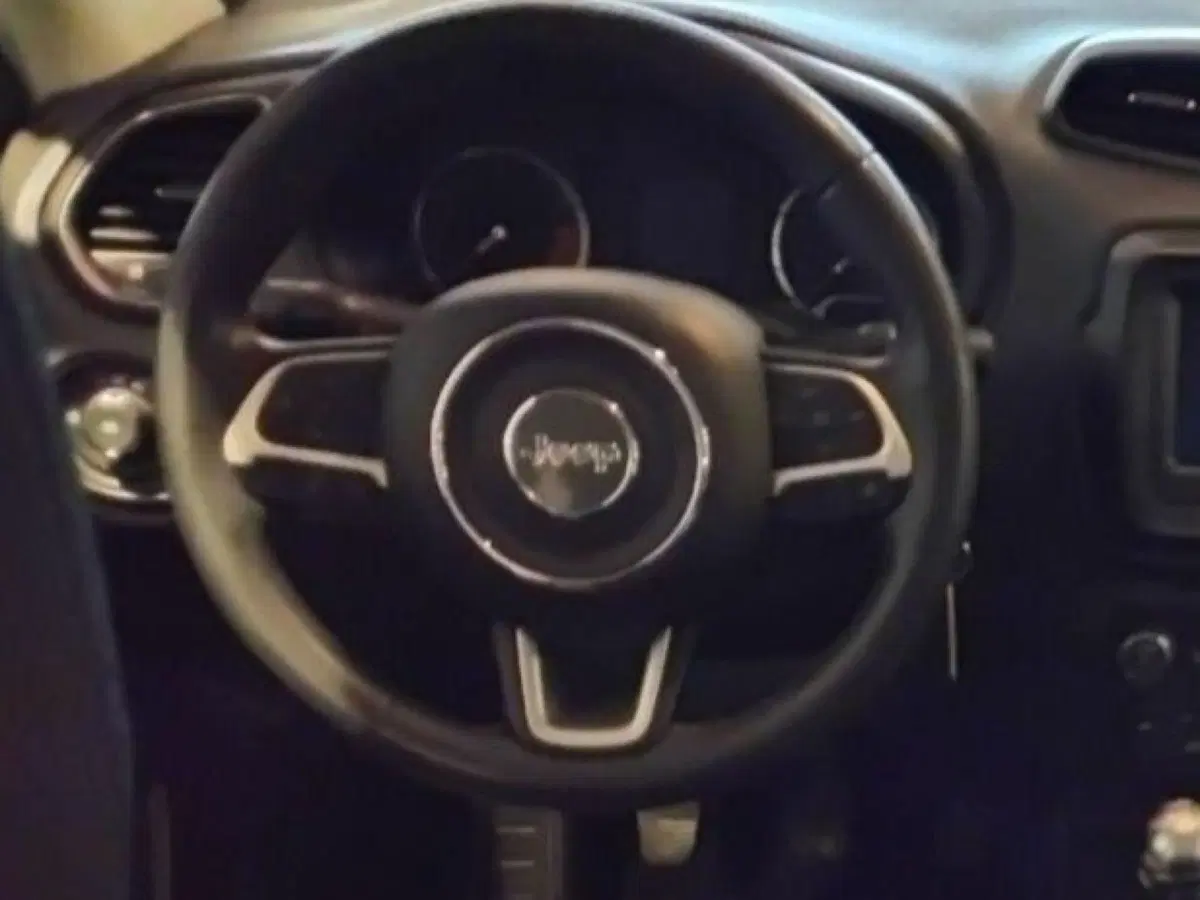 Jeep Renegade usata a Salerno (8)