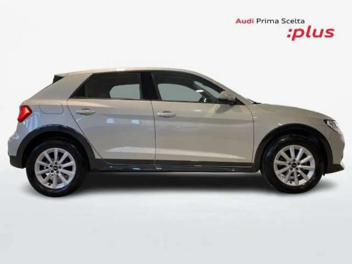 Audi A1 allstreet usata a Pistoia (12)