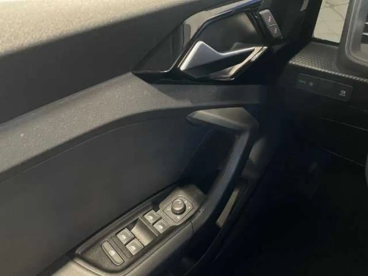 Audi A1 allstreet usata a Pistoia (18)