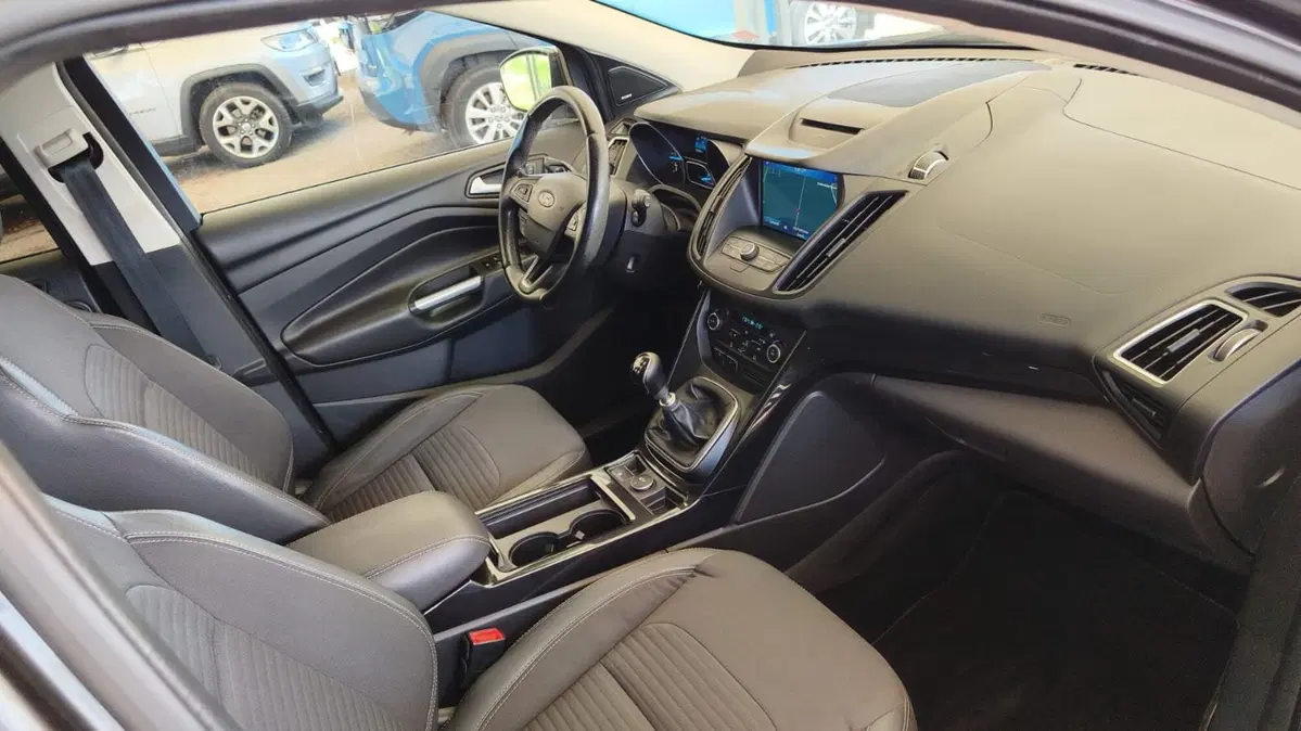 Ford Kuga usata a Firenze (11)