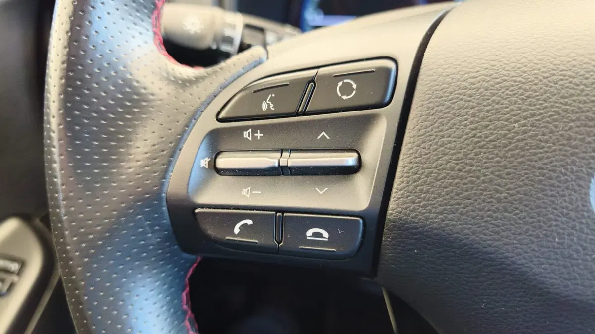 Hyundai Kona usata a Firenze (16)