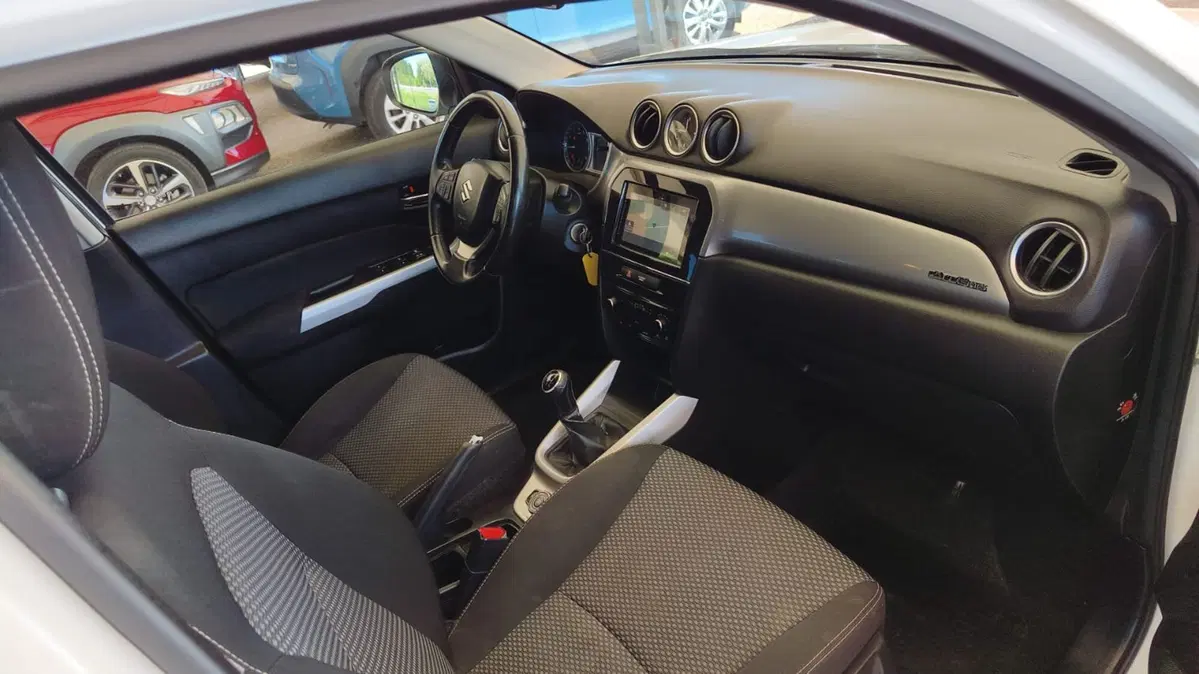 Suzuki Vitara usata a Firenze (11)