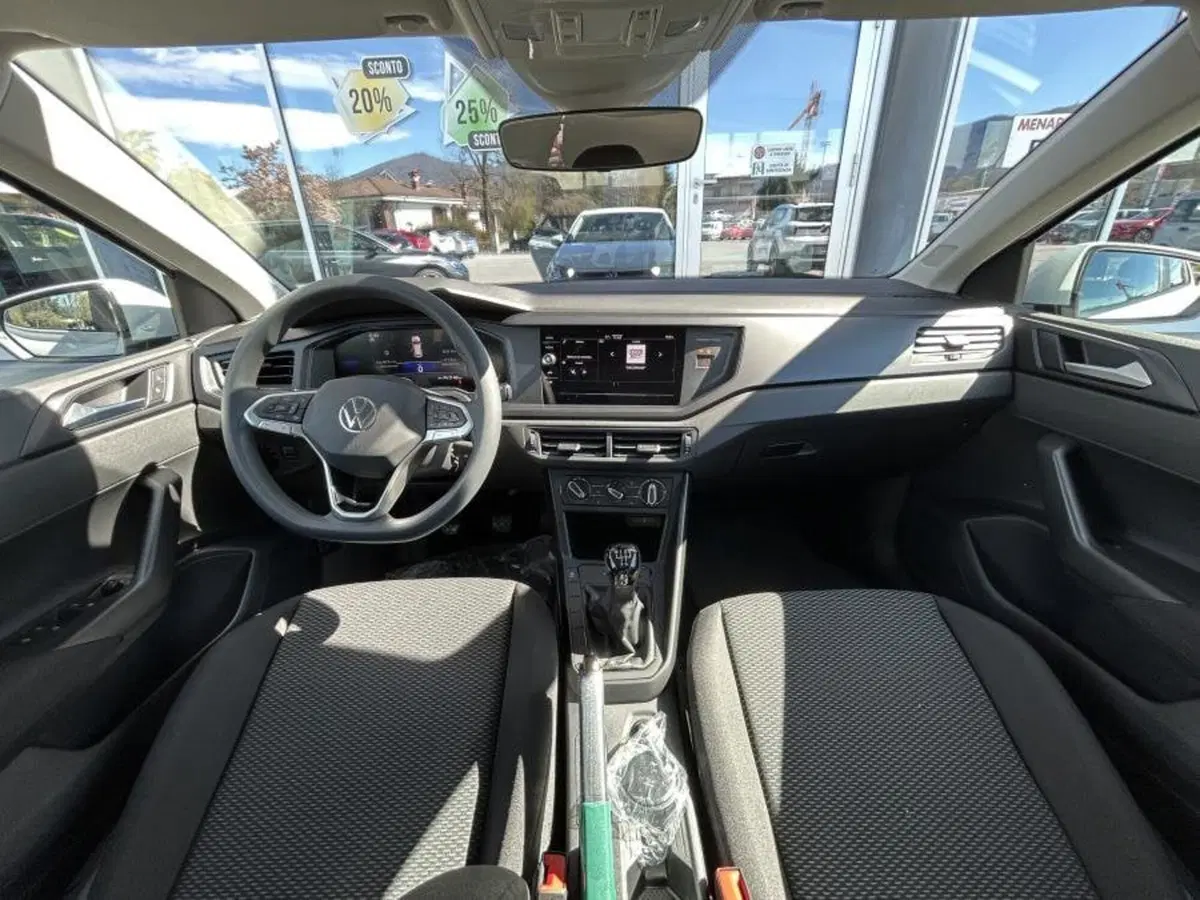 Volkswagen Polo nuova a Cuneo (7)