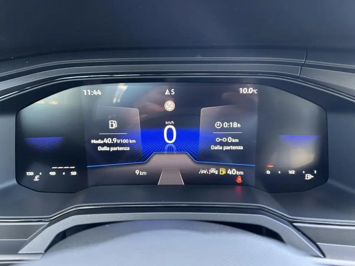 Volkswagen Polo nuova a Cuneo (9)