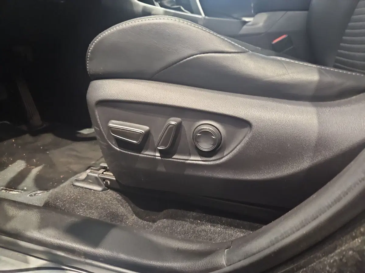 Toyota Rav4 usata a Vicenza (9)