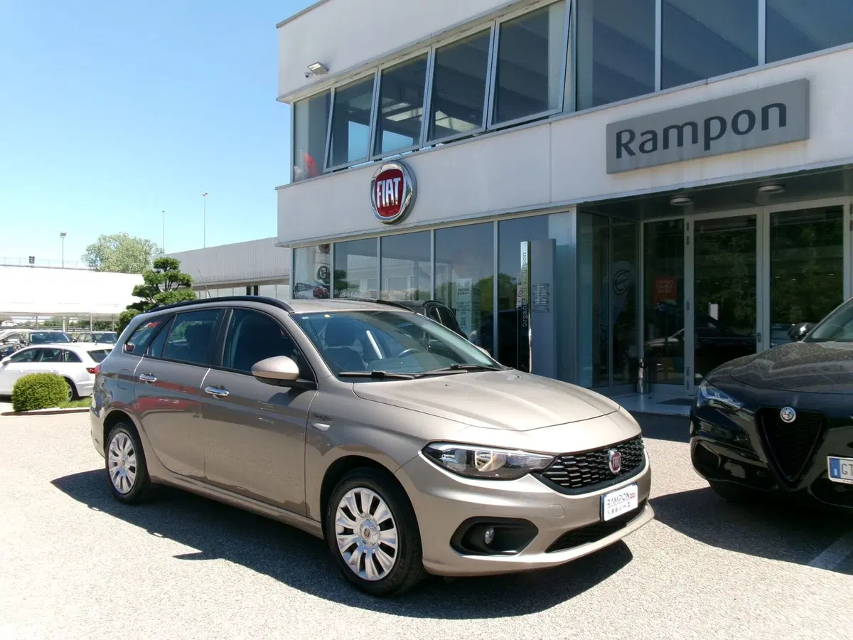 Fiat Tipo Station Wagon usata a Venezia (6)